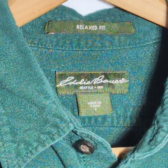 Eddie Bauer sz L Green Flannel Button-Up Shirt 100% Cotton - Picture 2 of 5